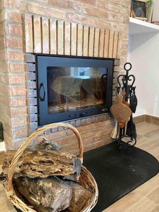Acogedor Chalet Familiar En La Sierra Calderona Náquera Eksteriør billede